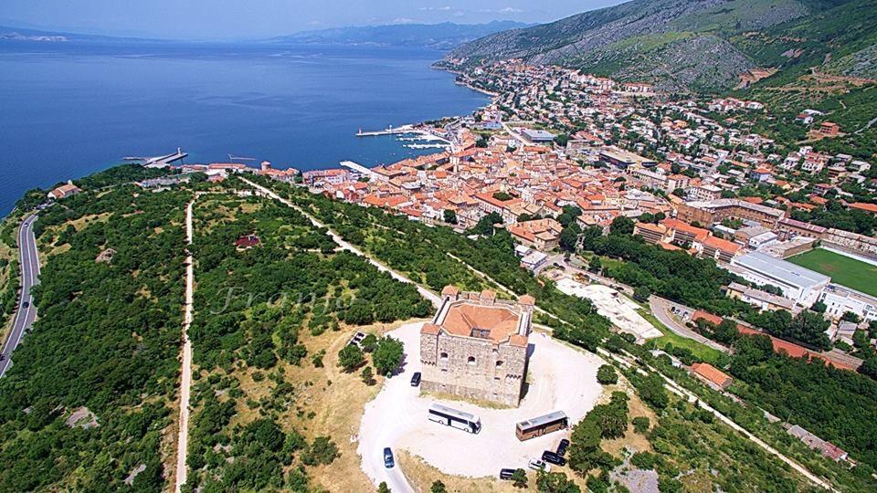 Apartment Eleonora Senj  Exteriör bild